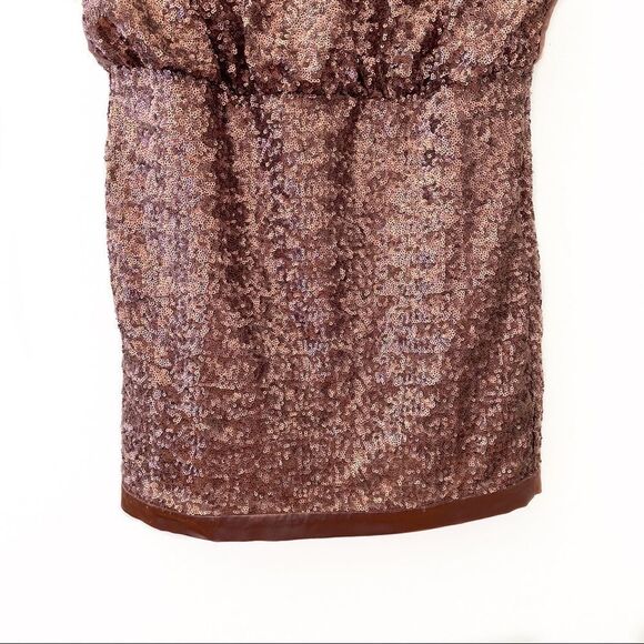 Laundry By Shelli Segal Keyhole Back Sequin Dress - Picture 5 of 9
